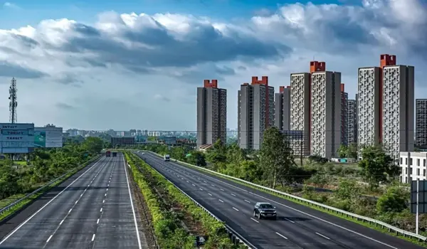 Godrej Tiara Distance